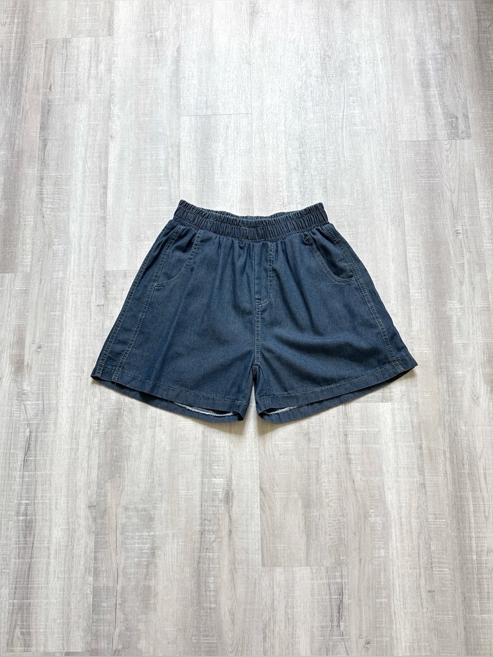 NWOT Wide Leg Denim Shorts with Elastic Waistband